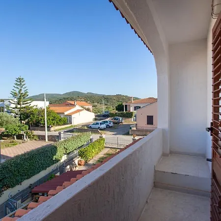 Limbara Ichnos House Villa San Teodoro  Exterior photo