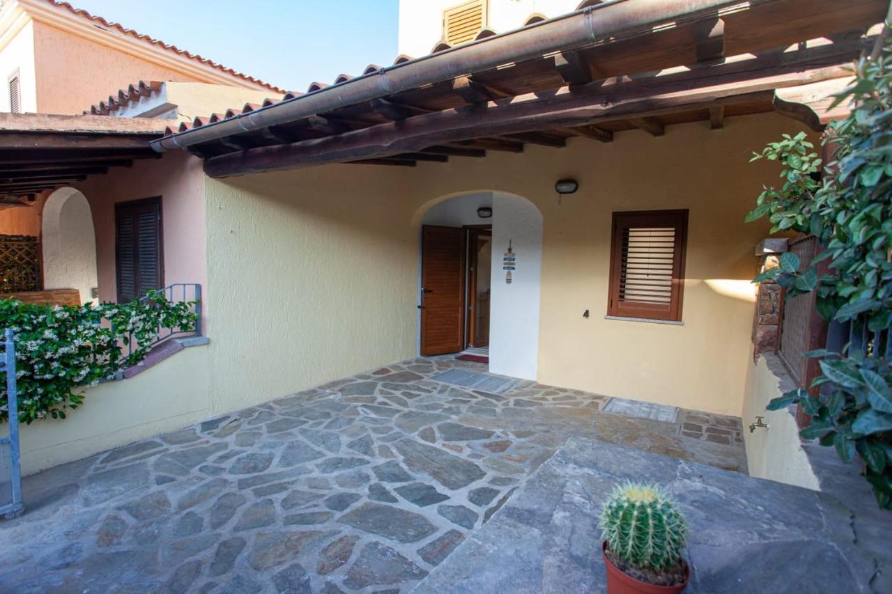 Holiday home Limbara Ichnos House *